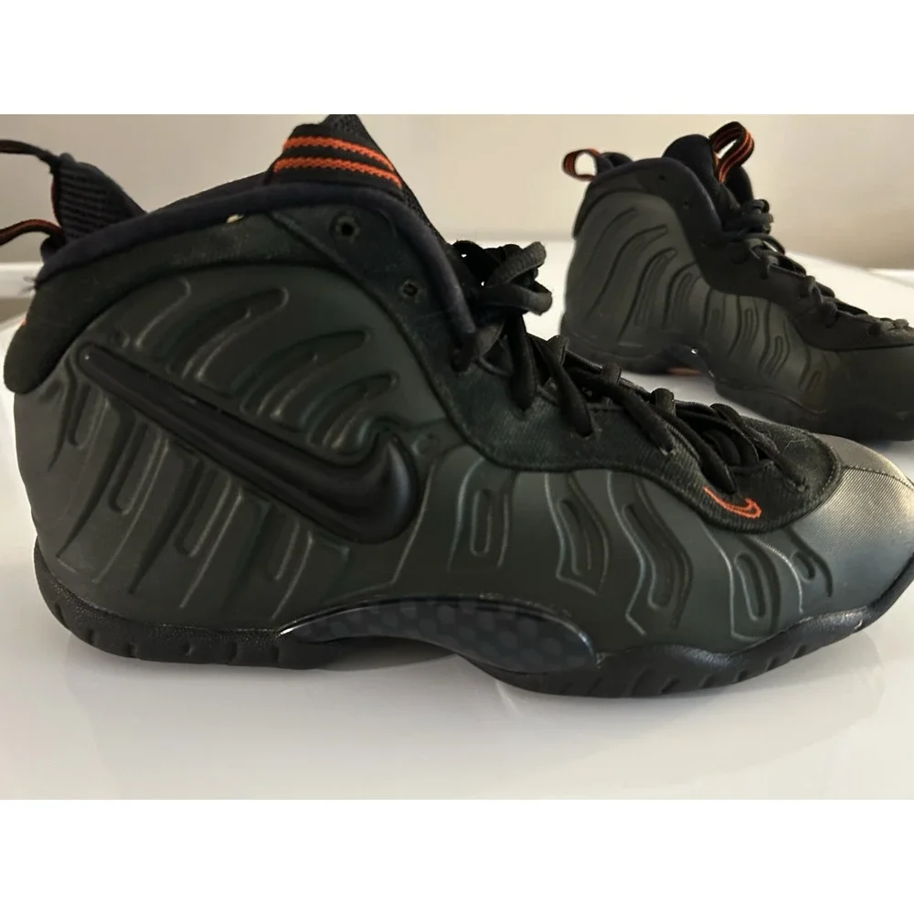 Nike Little Posite Pro PS 'Sequoia' 2018 – Size‎ 7Y | Dark Green Foamposite